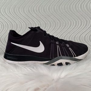 Nike Free TR 6 Black 6.5